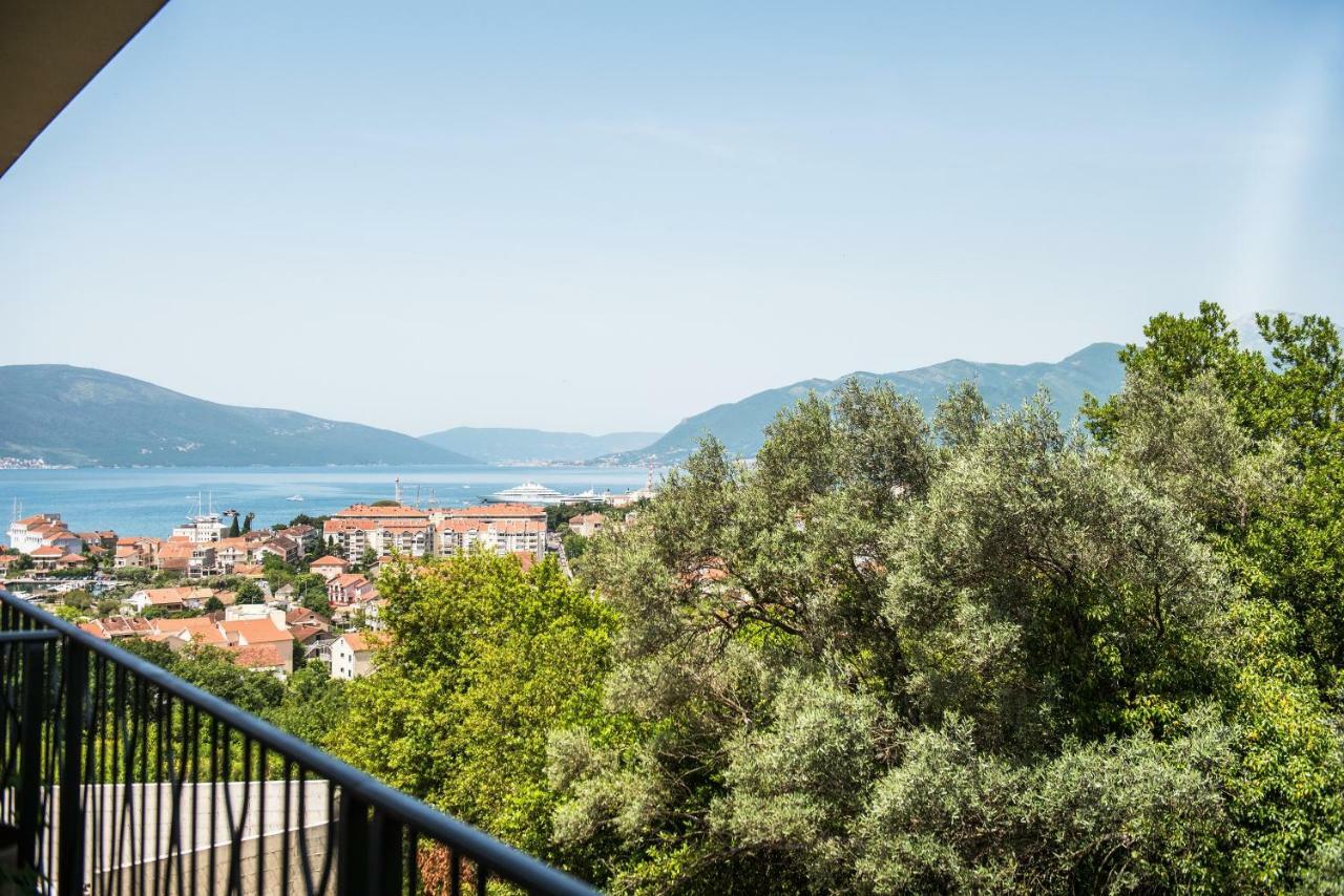 Apartment Sea&Sky 티바트 외부 사진